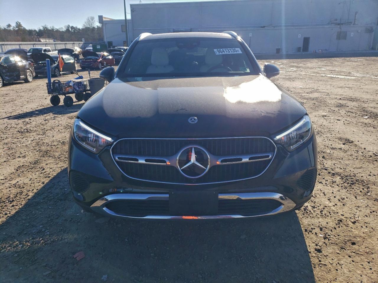 2025 MERCEDES-BENZ GLC 300 4MATIC photo 5