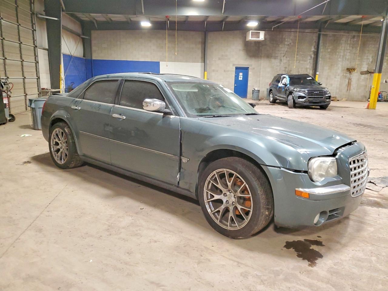 2006 CHRYSLER 300C photo 4
