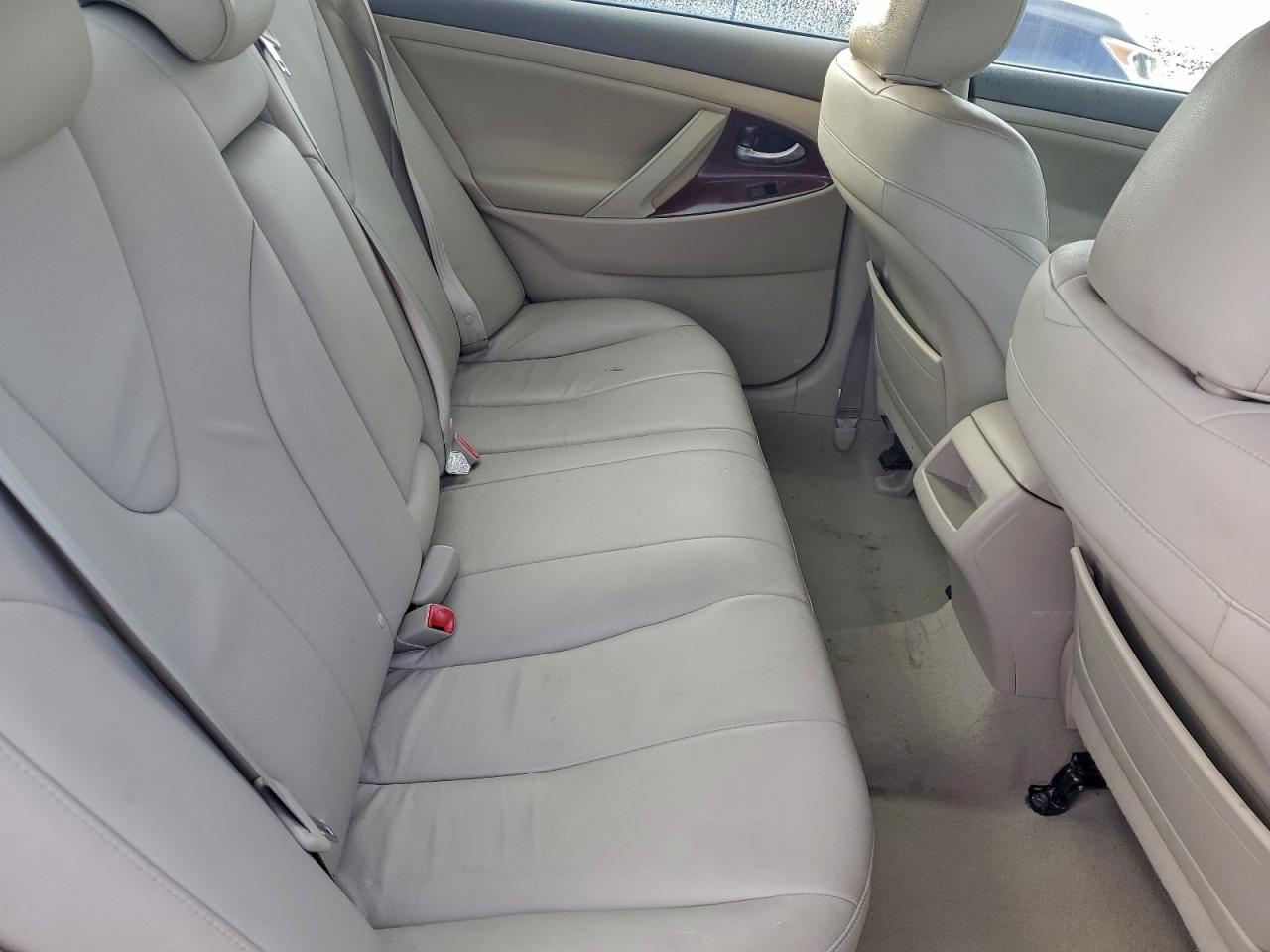 2009 TOYOTA CAMRY BASE photo 10
