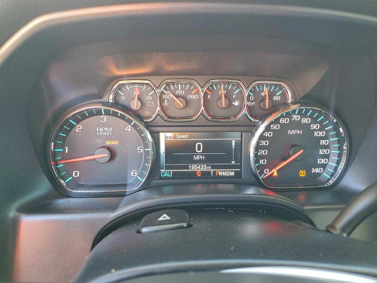 2016 CHEVROLET SILVERADO C1500 LT photo 9