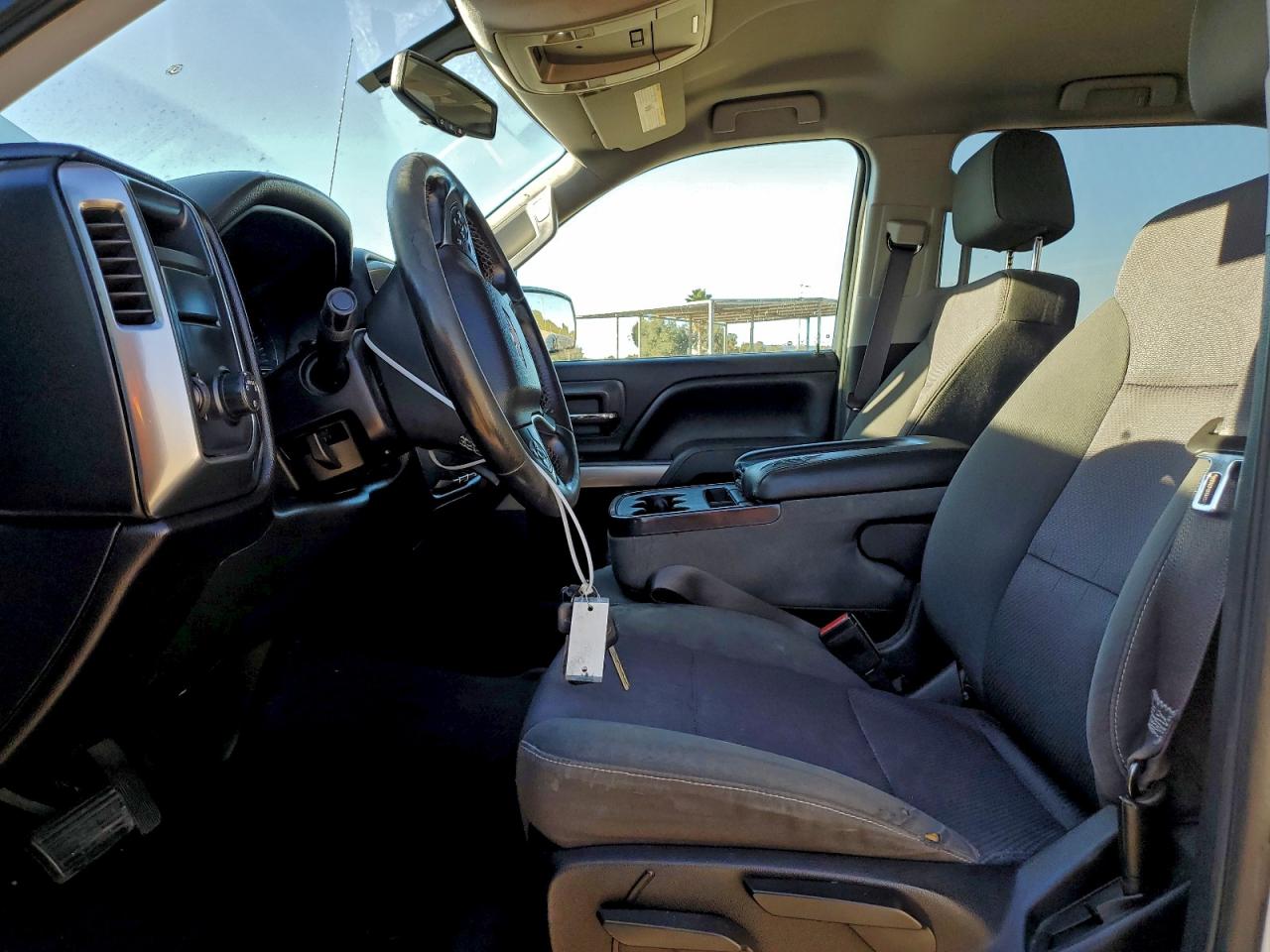 2016 CHEVROLET SILVERADO C1500 LT photo 7