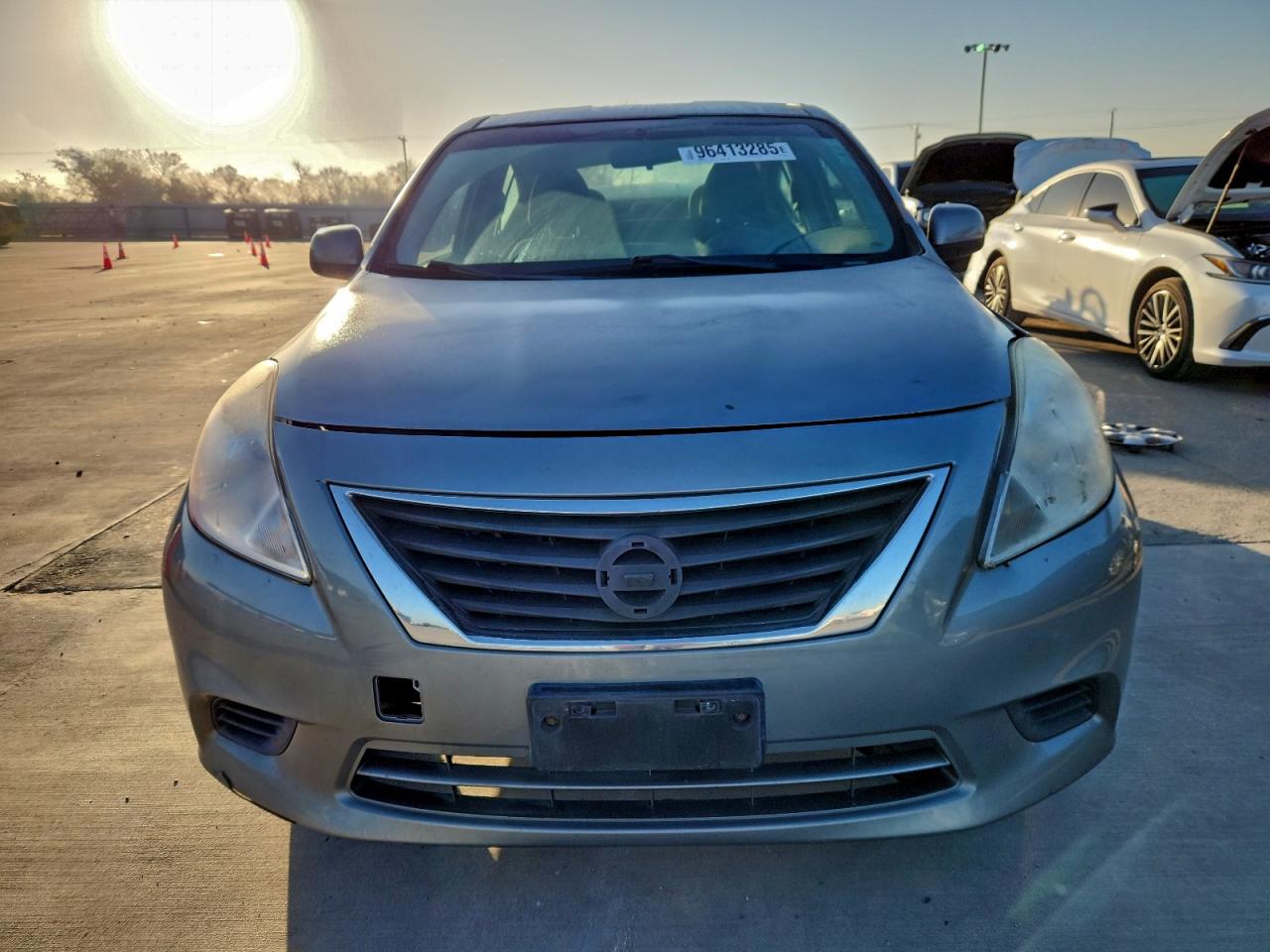 2012 NISSAN VERSA S photo 5