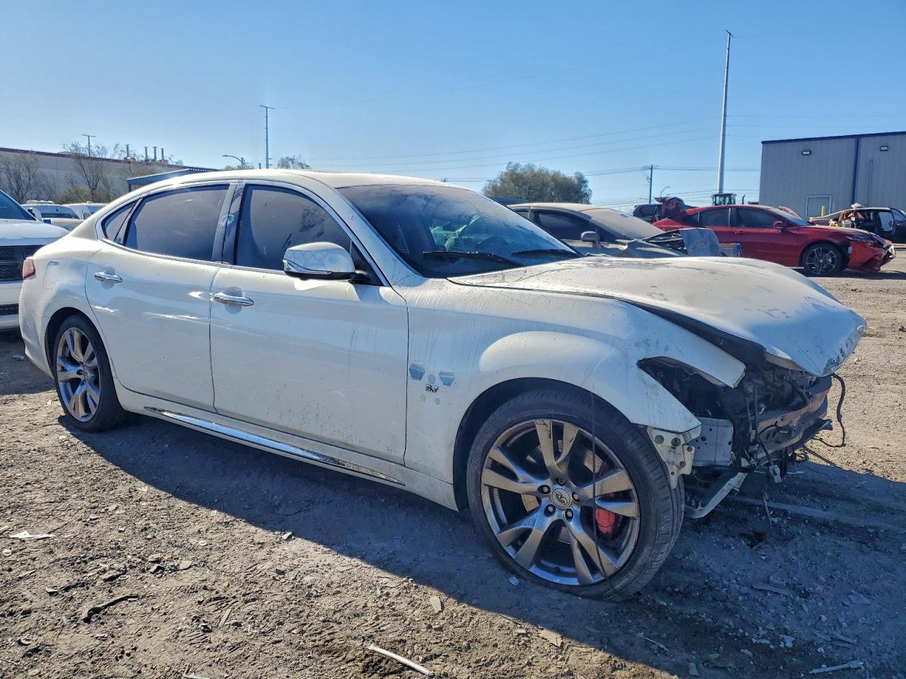 2015 INFINITI Q70L 3.7 photo 7