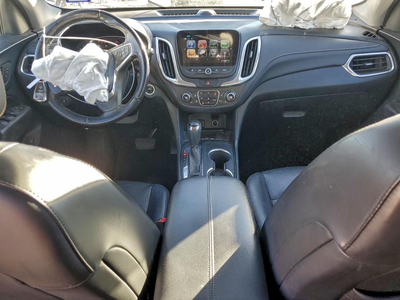 2018 CHEVROLET EQUINOX PREMIER photo 8