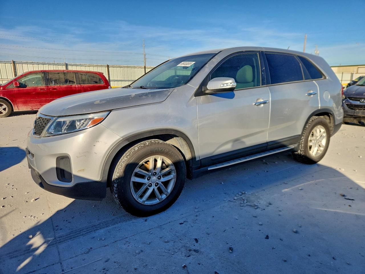 2015 KIA SORENTO LX — MINOR DENT/SCRATCHES damage — photo 1