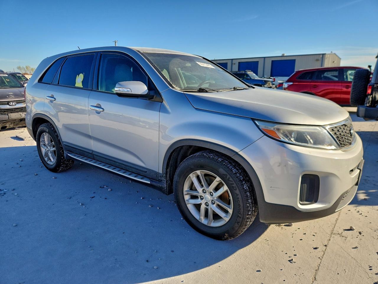 2015 KIA SORENTO LX photo 4