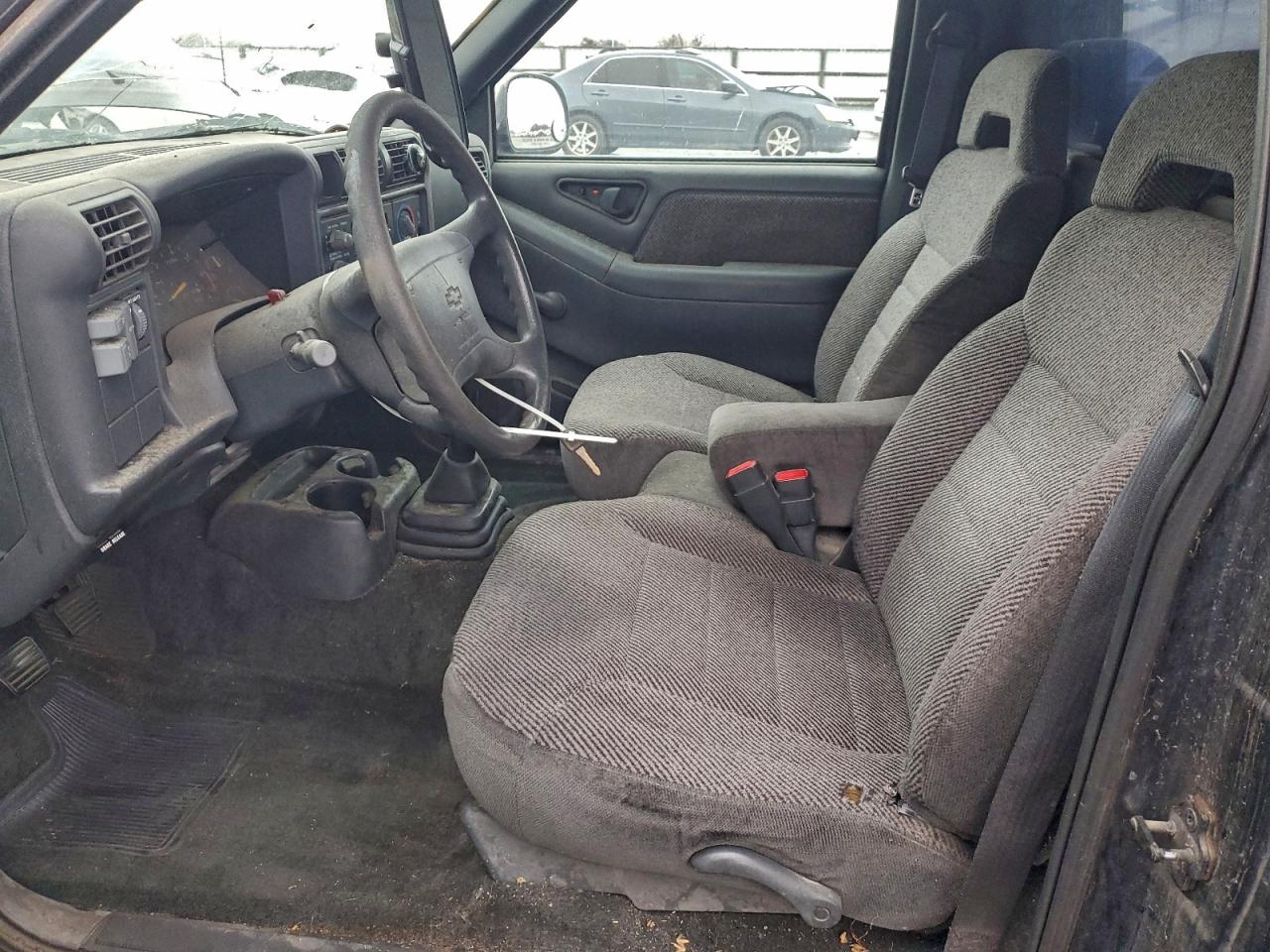 1996 CHEVROLET S TRUCK S10 photo 7