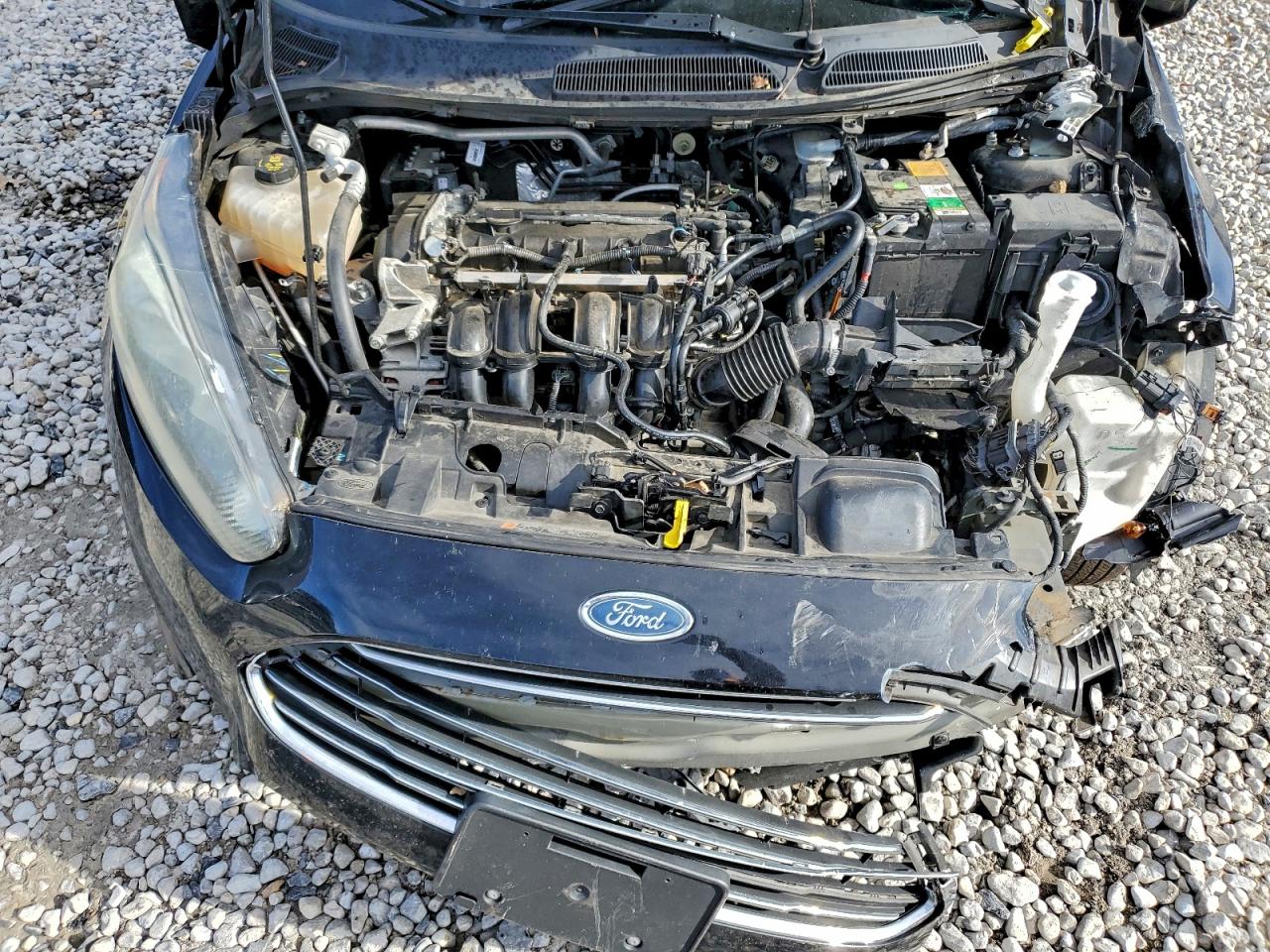 2019 FORD FIESTA SE photo 11