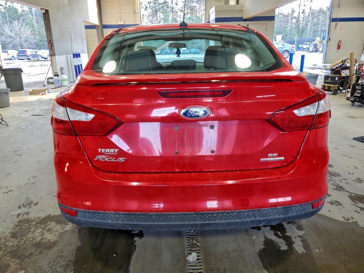 2014 FORD FOCUS SE photo 6