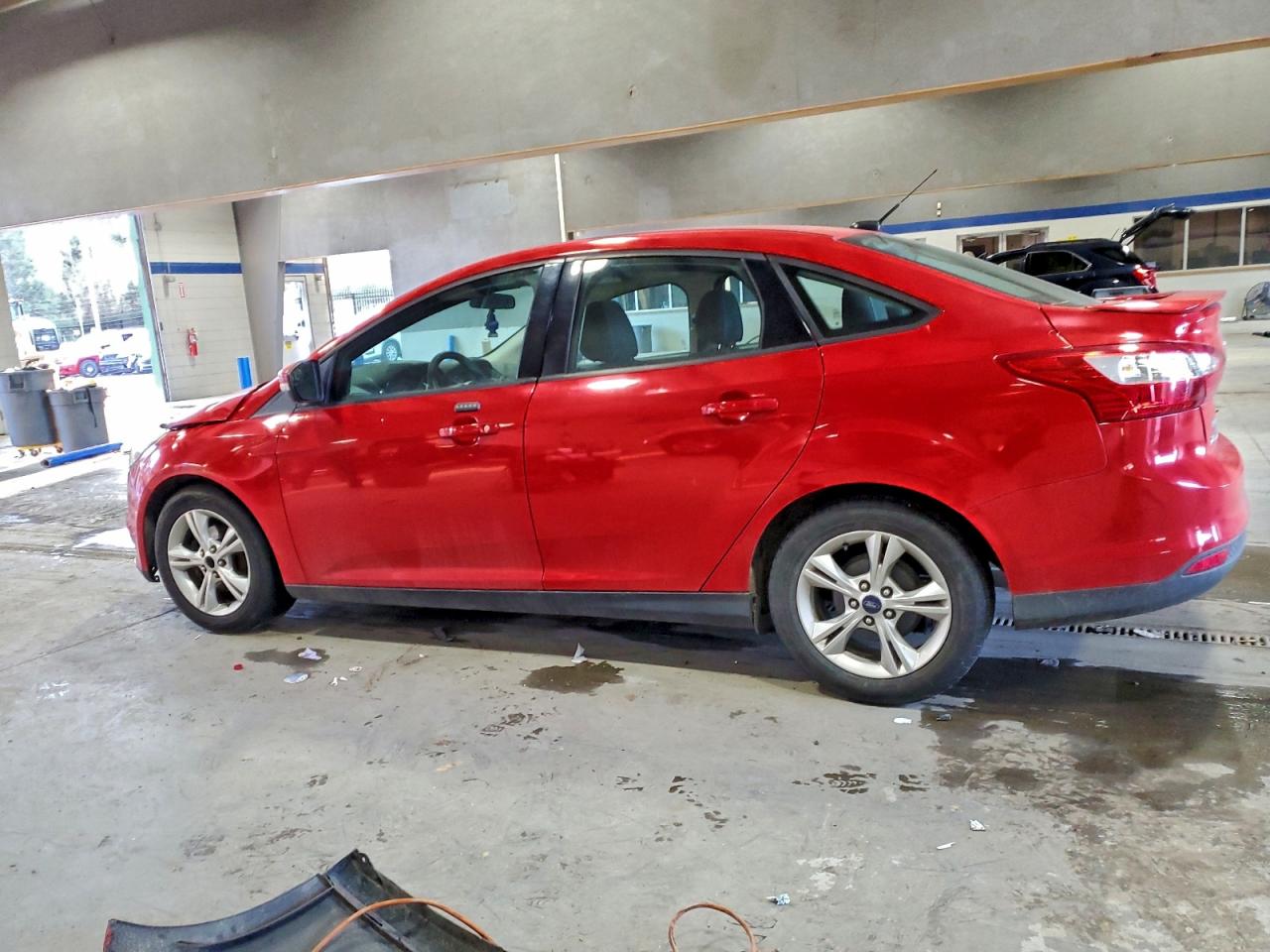 2014 FORD FOCUS SE photo 2
