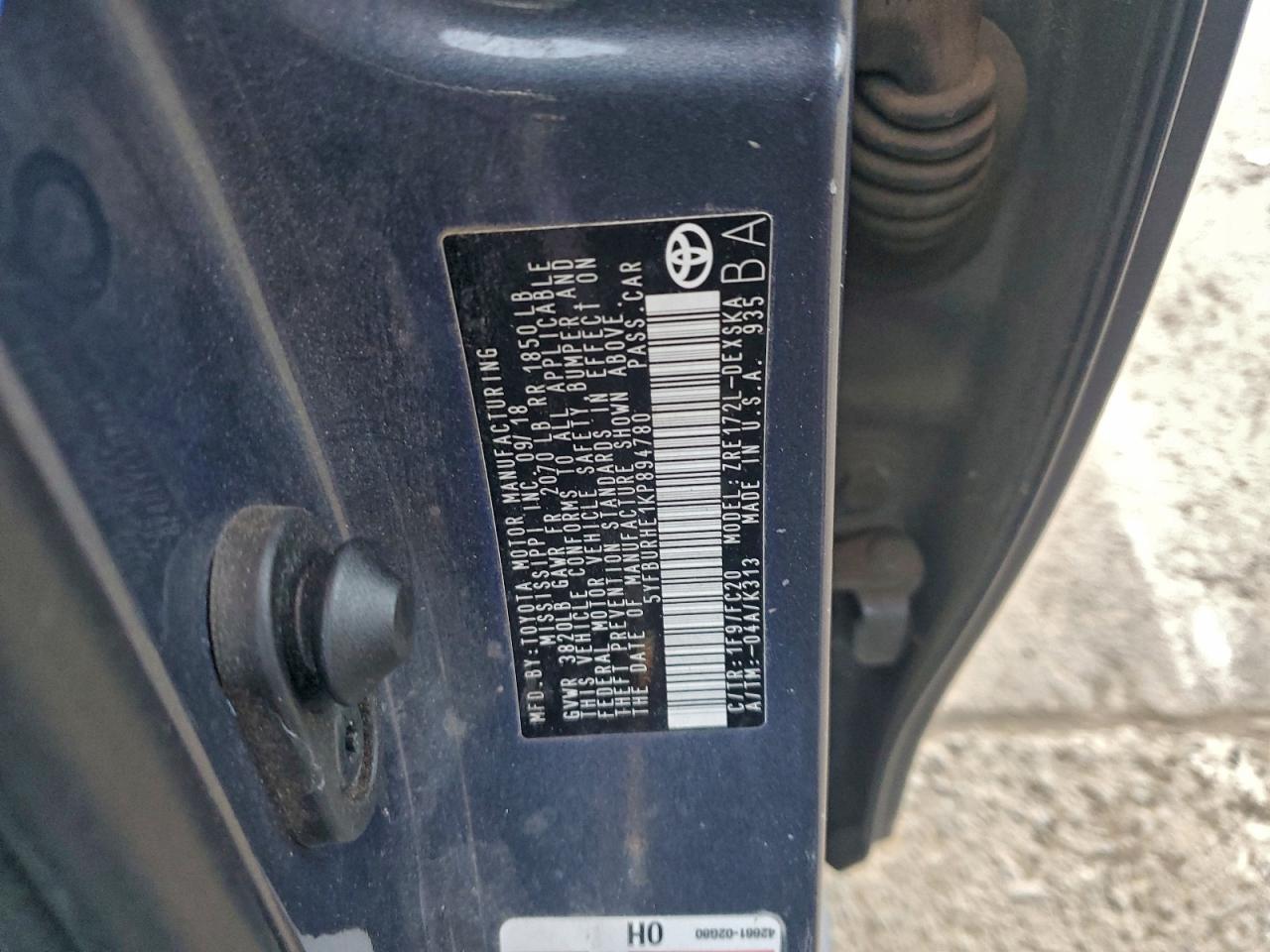2019 TOYOTA COROLLA L photo 12