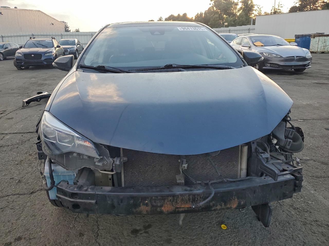 2019 TOYOTA COROLLA L photo 5