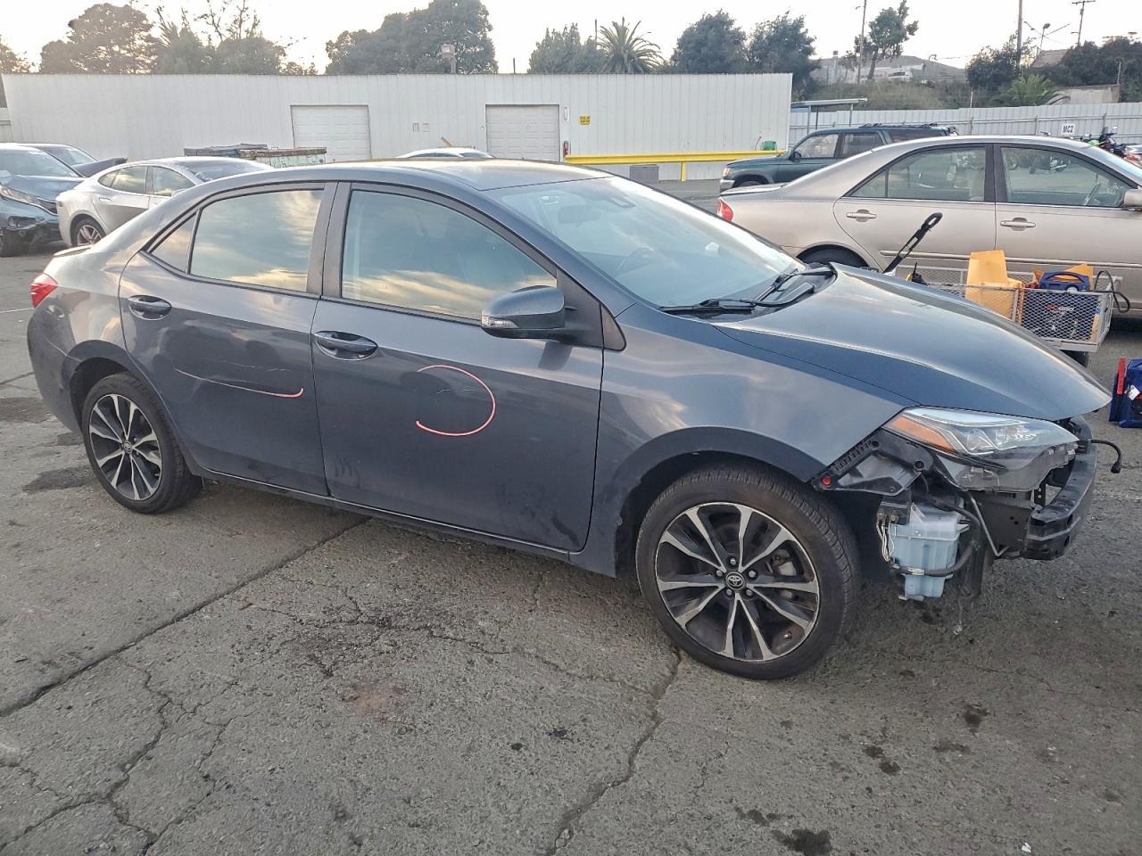 2019 TOYOTA COROLLA L photo 4