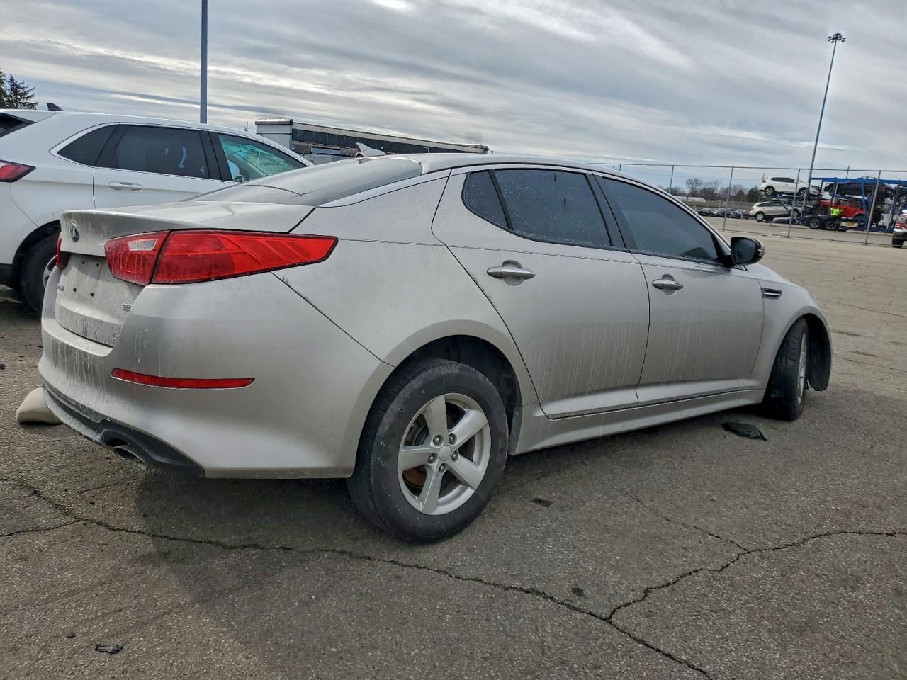 2015 KIA OPTIMA LX photo 3