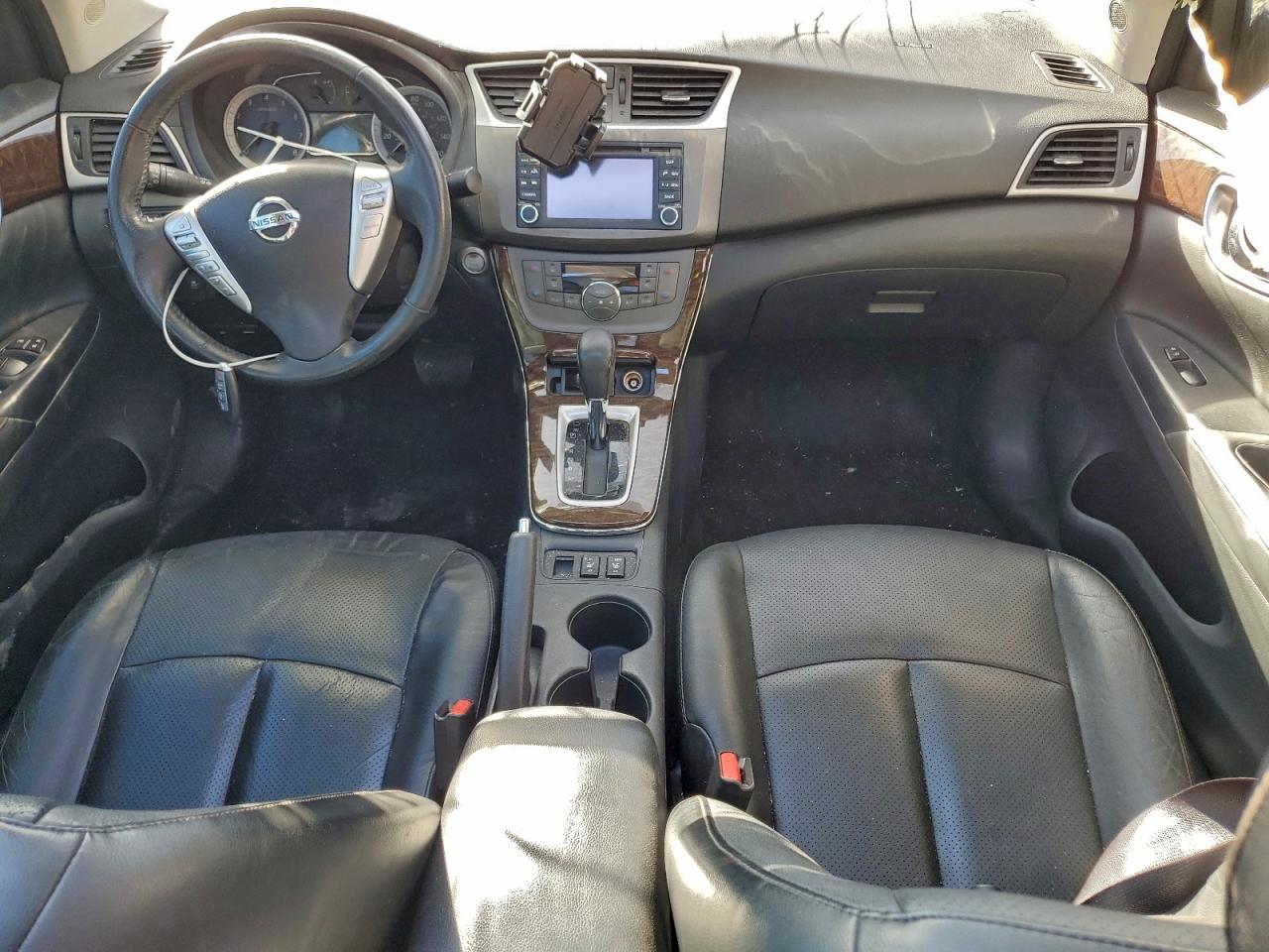 2013 NISSAN SENTRA S photo 8