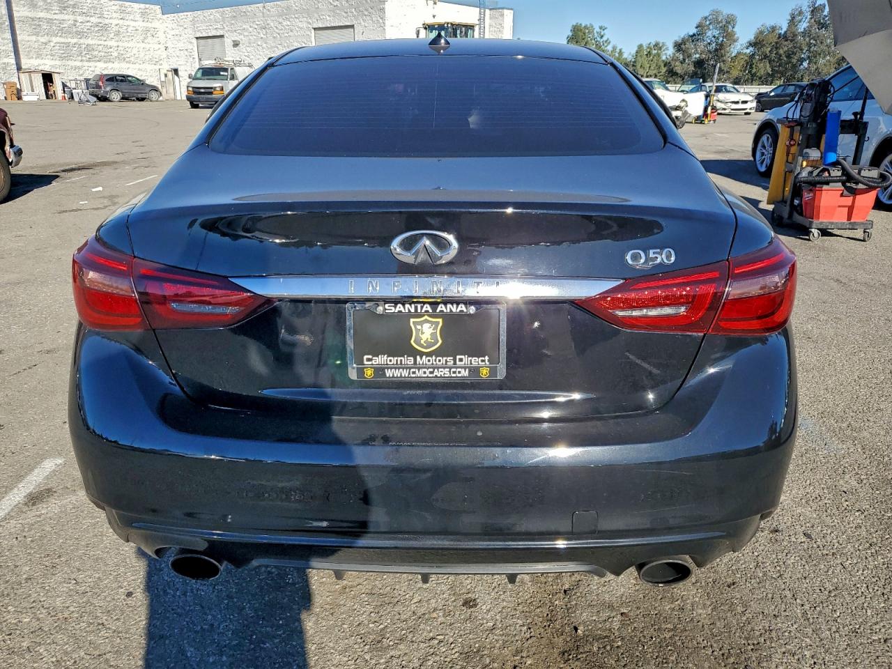 2018 INFINITI Q50 LUXE photo 6
