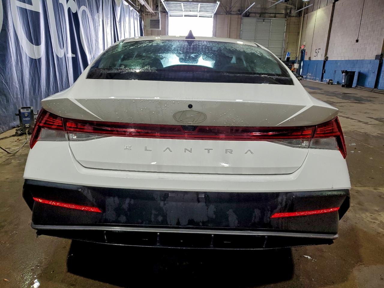 2025 HYUNDAI ELANTRA SEL photo 6