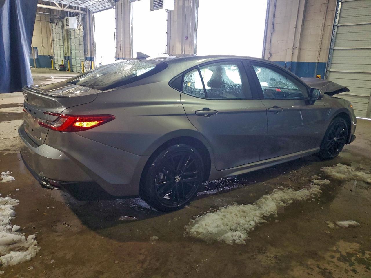 2025 TOYOTA CAMRY XSE photo 3