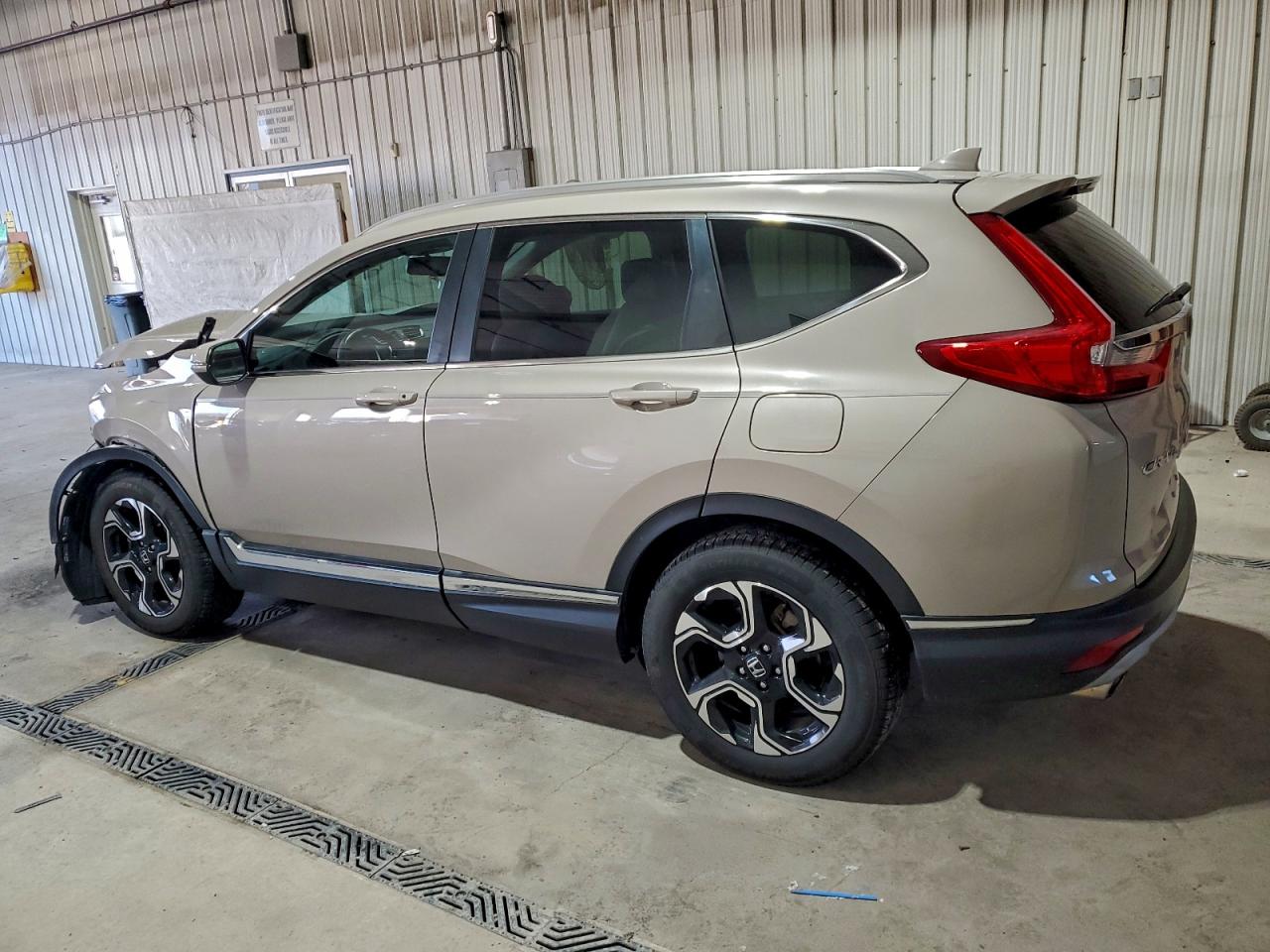 2017 HONDA CR-V TOURING photo 2