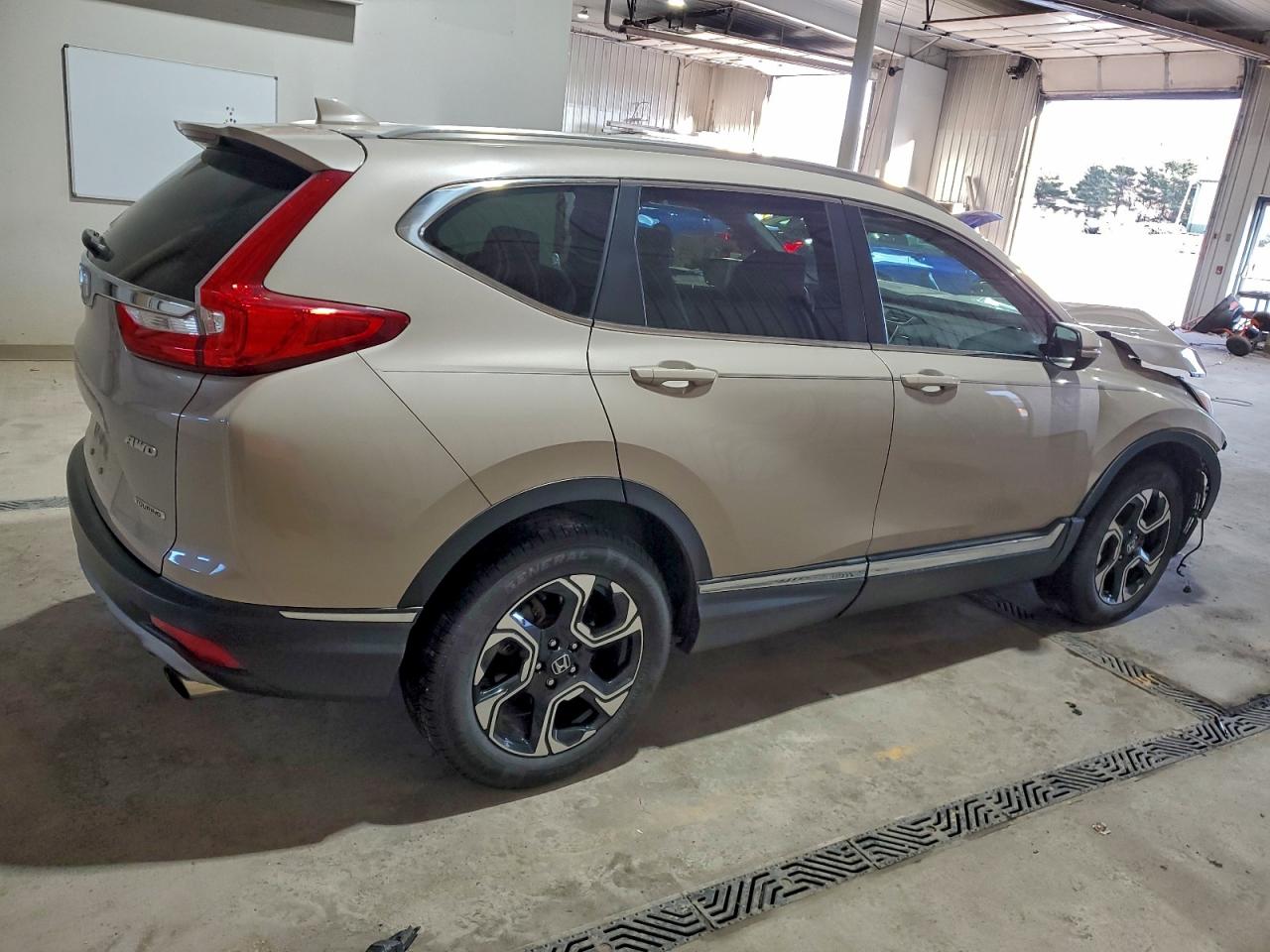 2017 HONDA CR-V TOURING photo 3