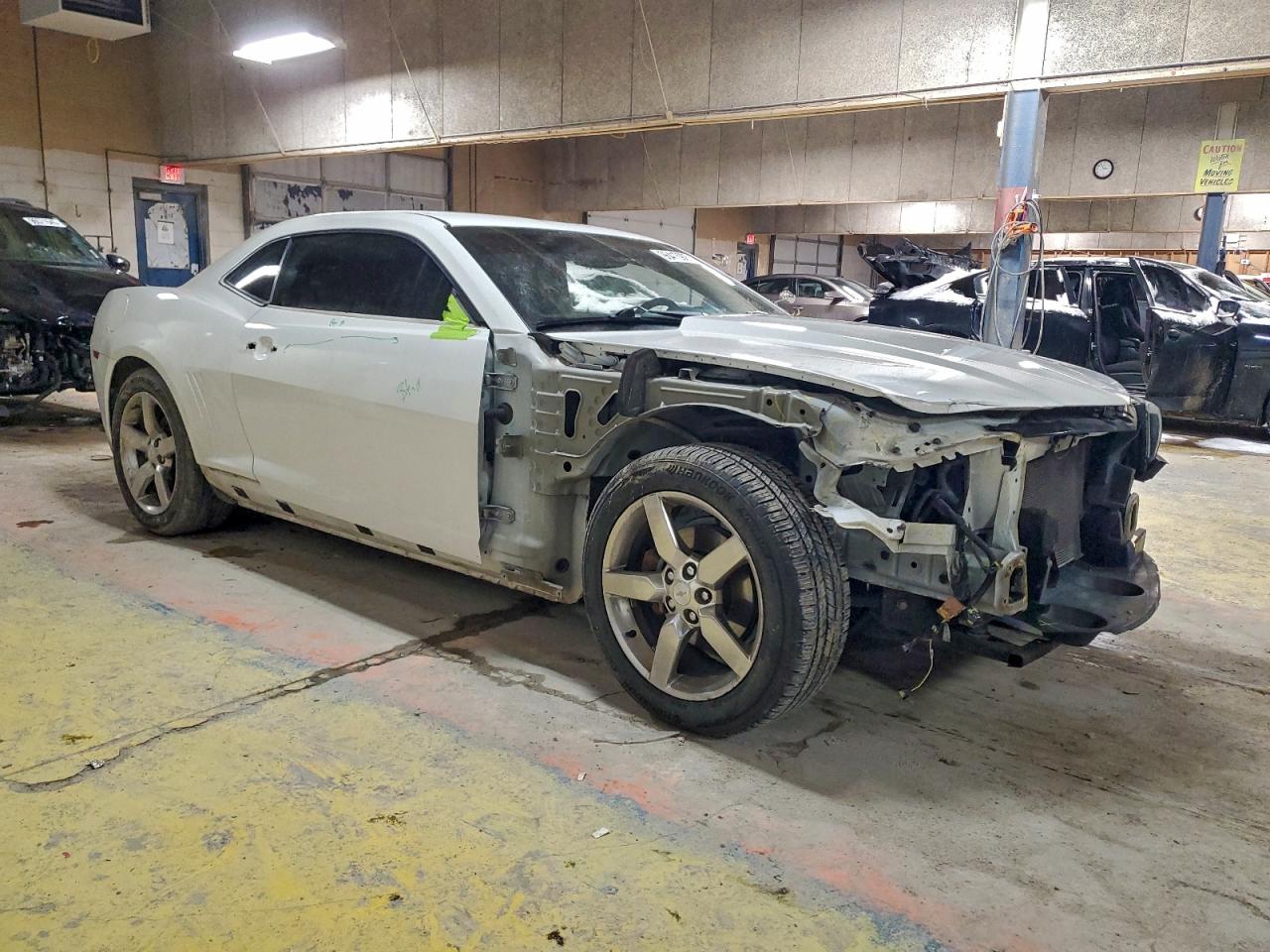 2015 CHEVROLET CAMARO LT photo 4