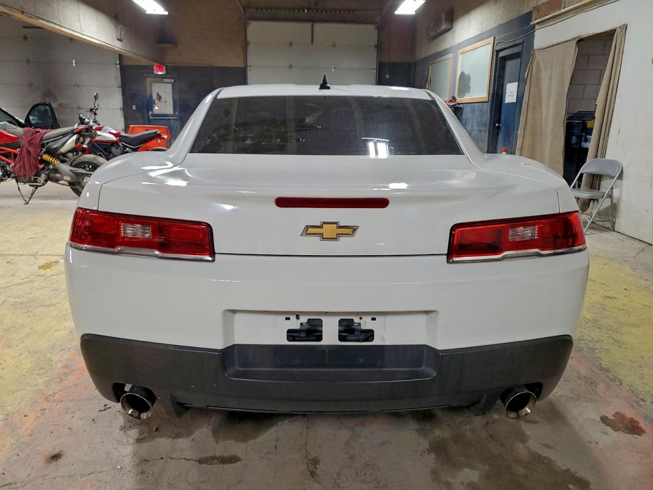 2015 CHEVROLET CAMARO LT photo 6