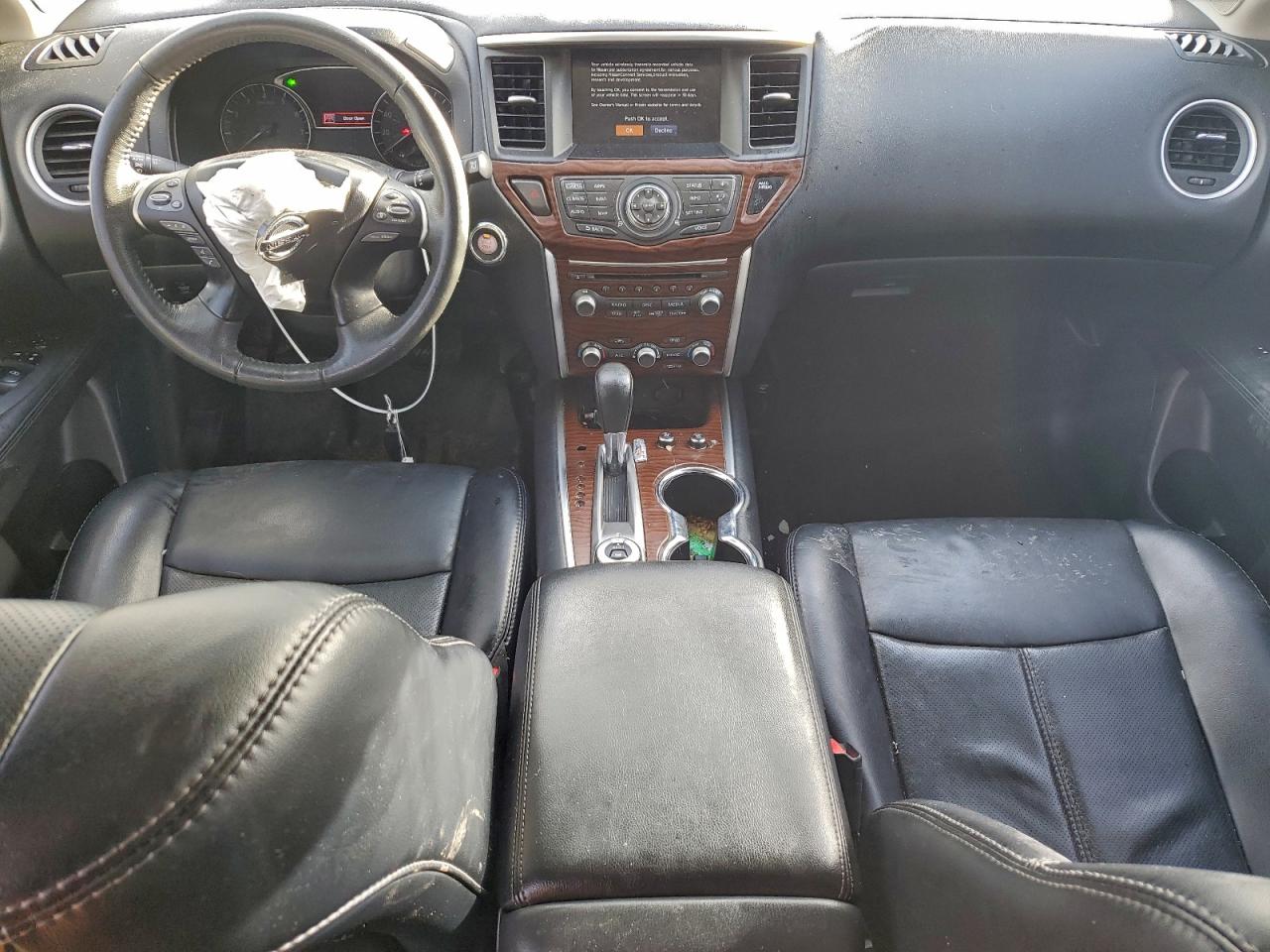 2017 NISSAN PATHFINDER S photo 8