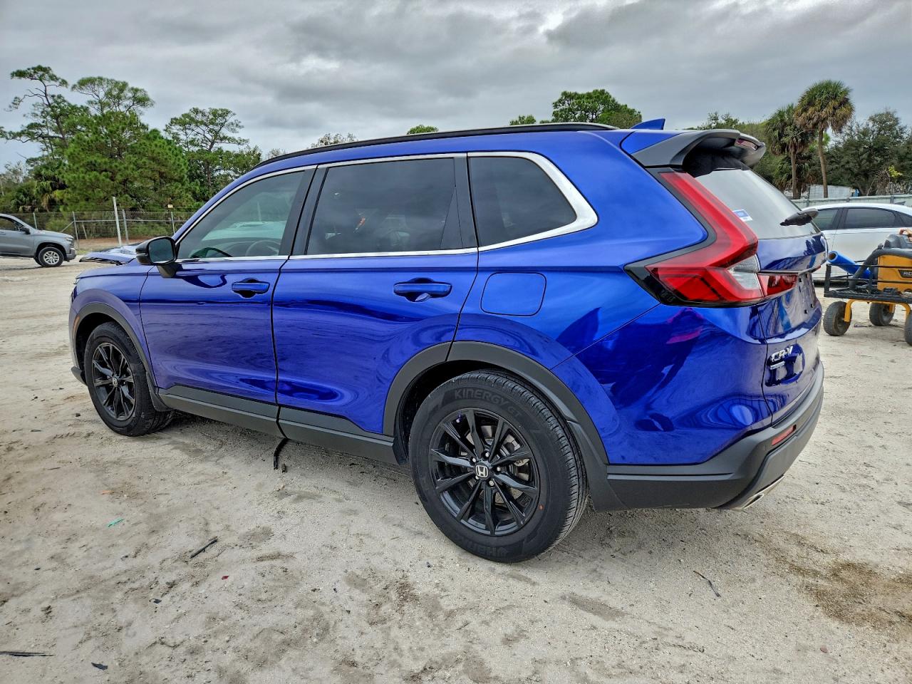 2025 HONDA CR-V SPORT-L photo 2