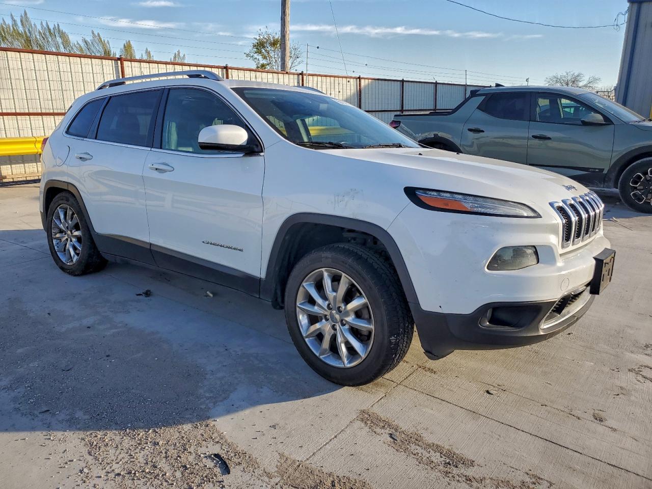 2014 JEEP CHEROKEE LIMITED photo 4