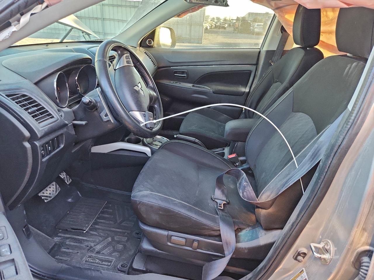 2013 MITSUBISHI OUTLANDER SPORT LE photo 7