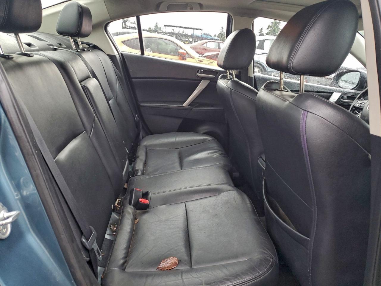 2010 MAZDA 3 S photo 10