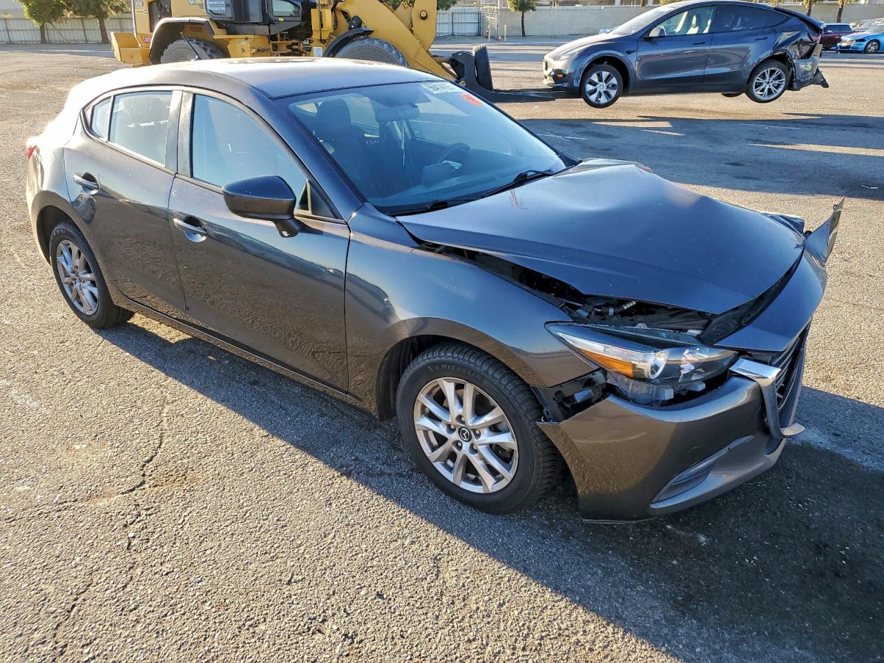 2017 MAZDA 3 SPORT photo 4