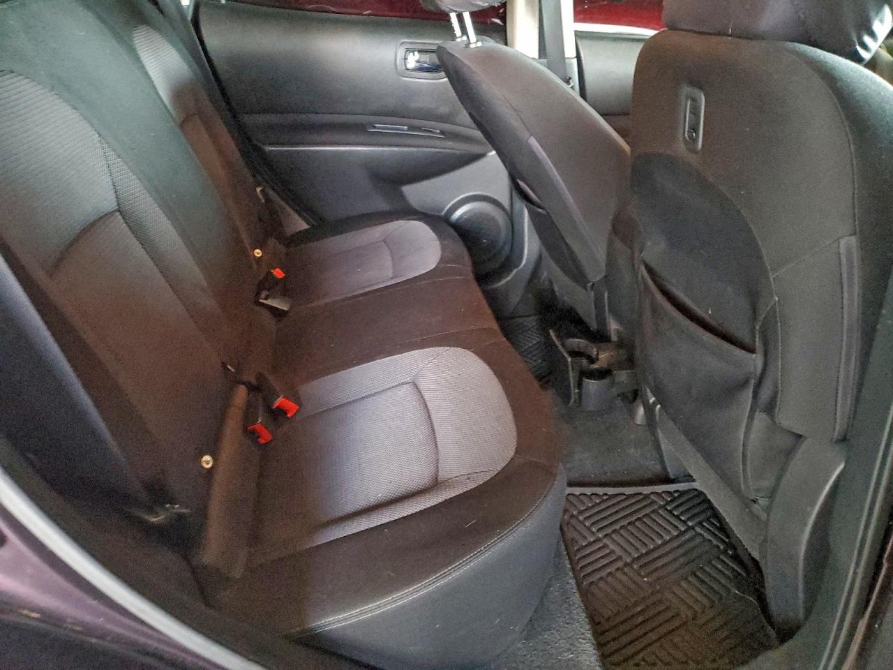 2011 NISSAN ROGUE S photo 11