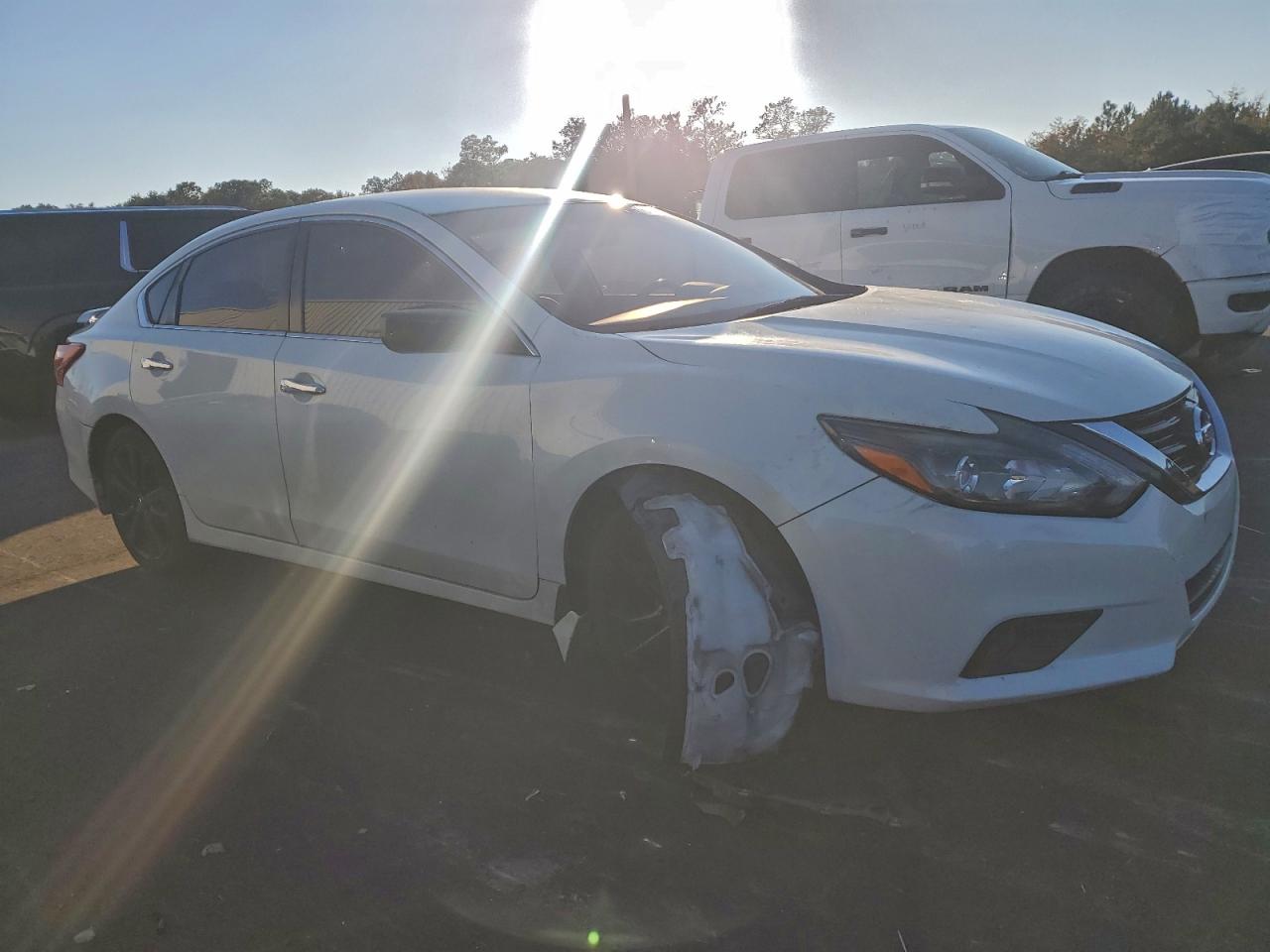 2017 NISSAN ALTIMA 2.5 photo 4