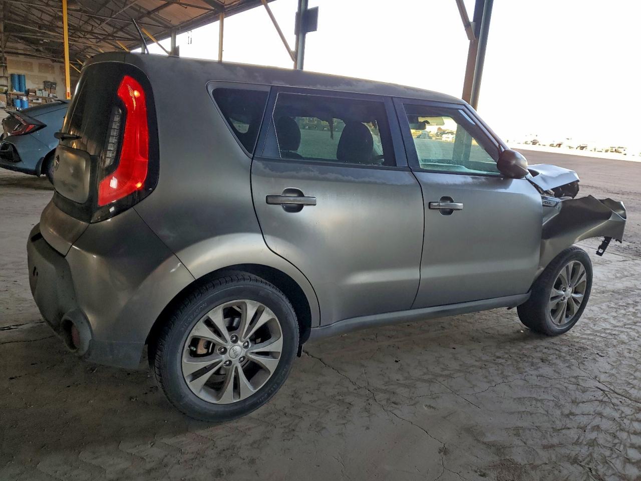 2015 KIA SOUL + photo 3