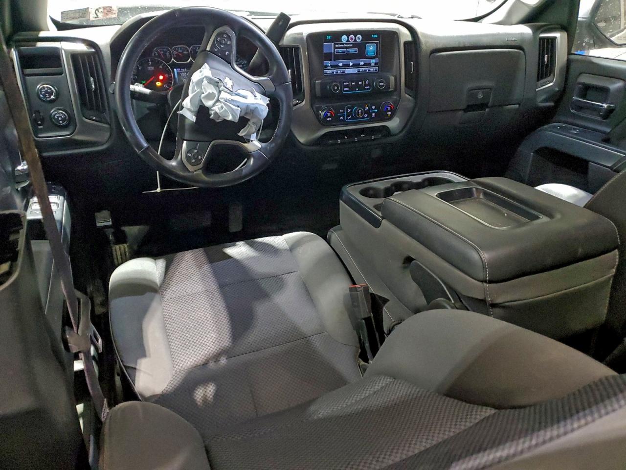 2016 CHEVROLET SILVERADO K1500 LT photo 8