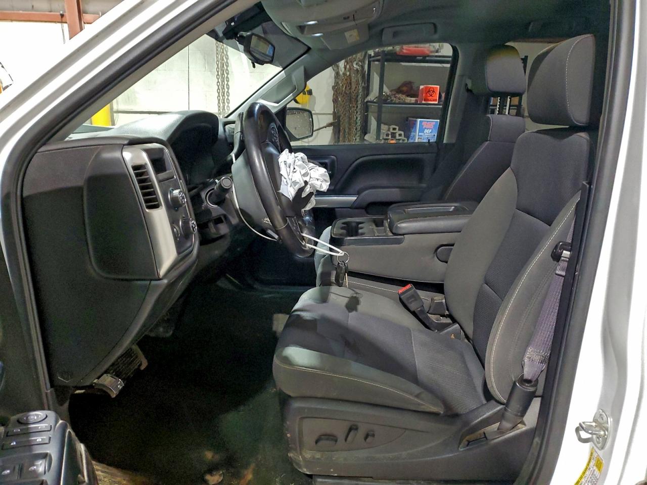2016 CHEVROLET SILVERADO K1500 LT photo 7