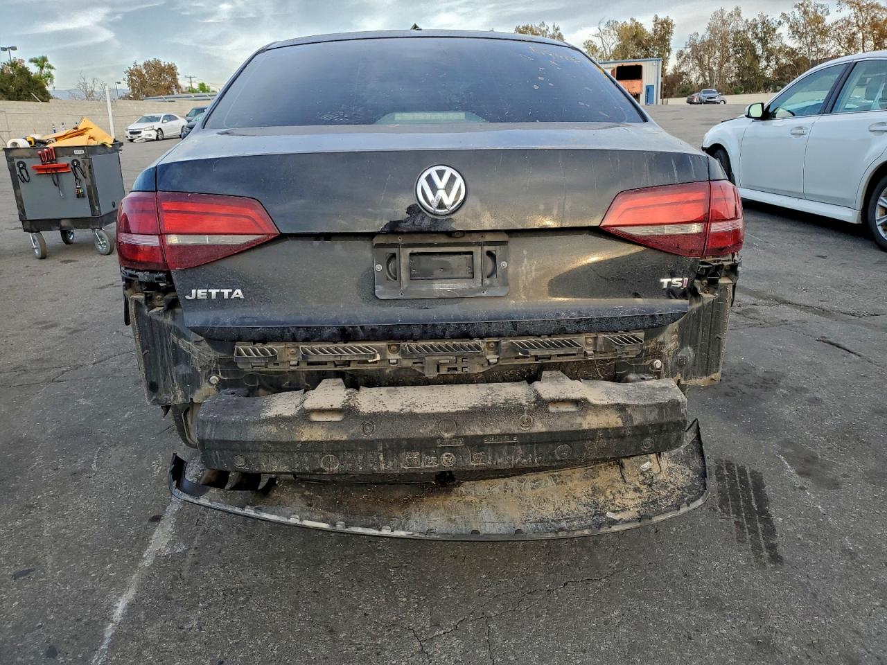 2017 VOLKSWAGEN JETTA S photo 6