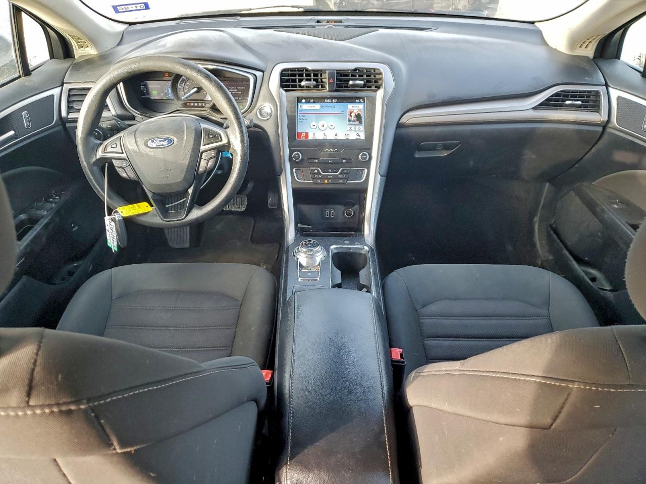 2019 FORD FUSION SE photo 8
