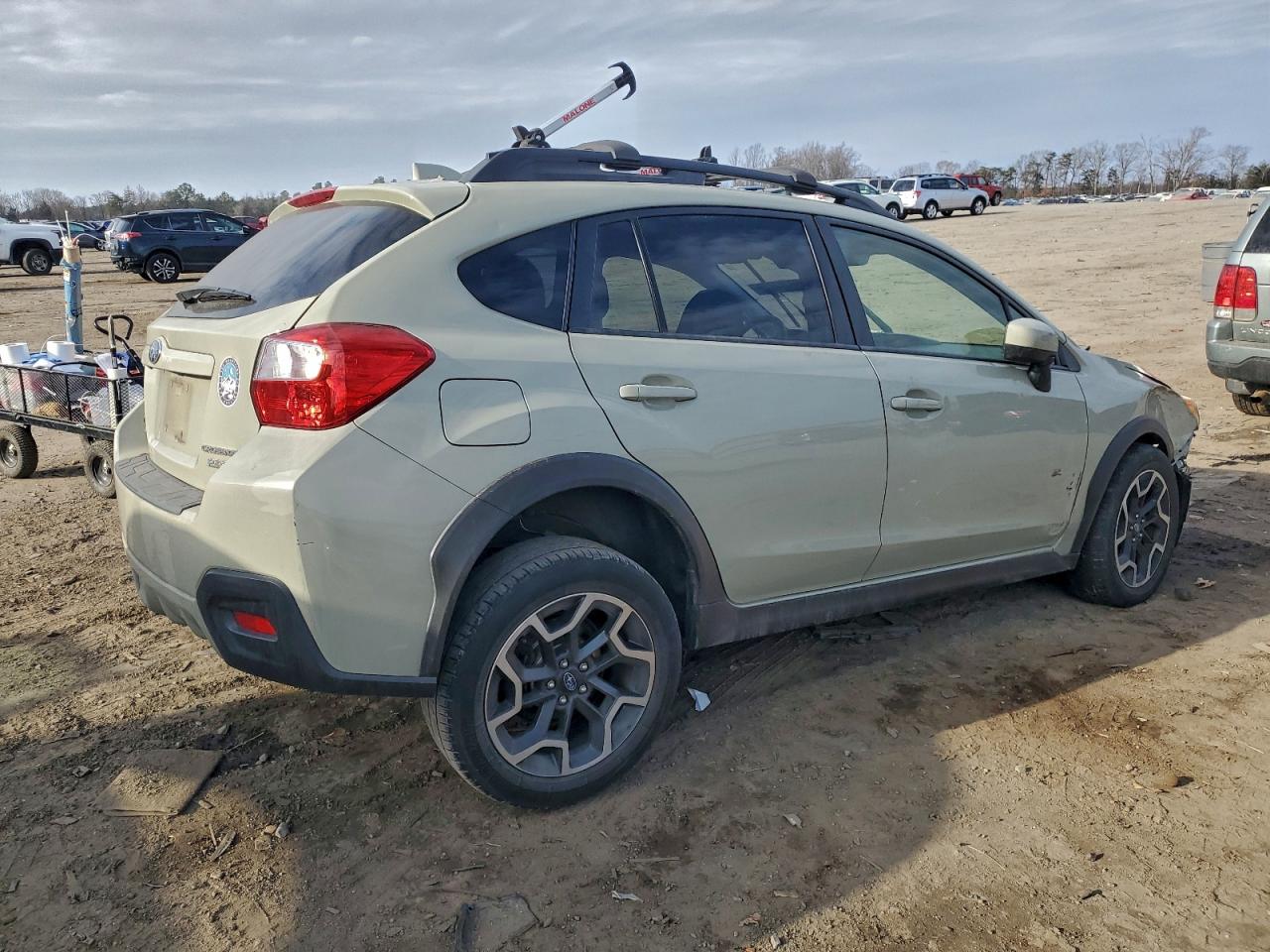 2017 SUBARU CROSSTREK PREMIUM photo 3