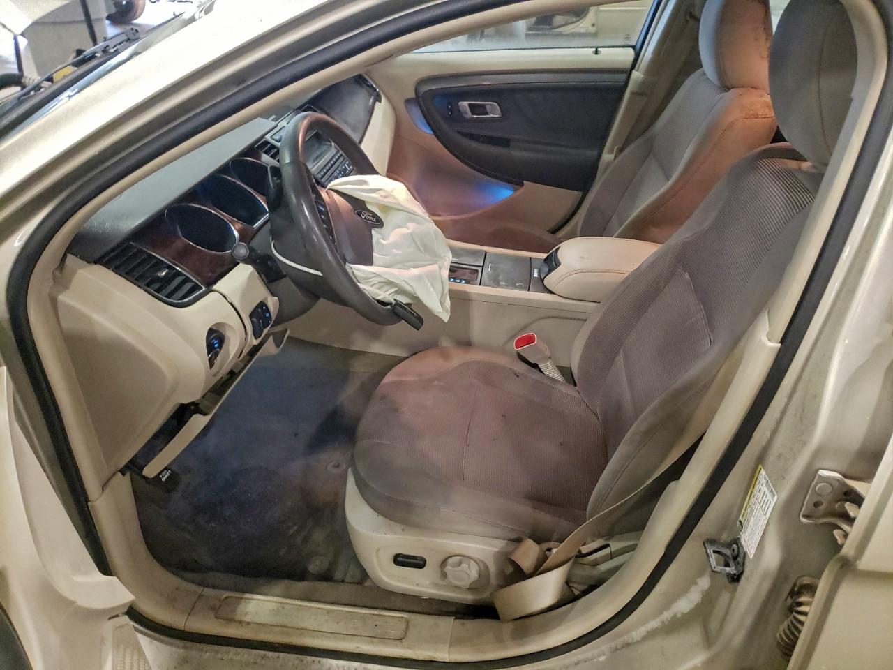 2011 FORD TAURUS SEL photo 7
