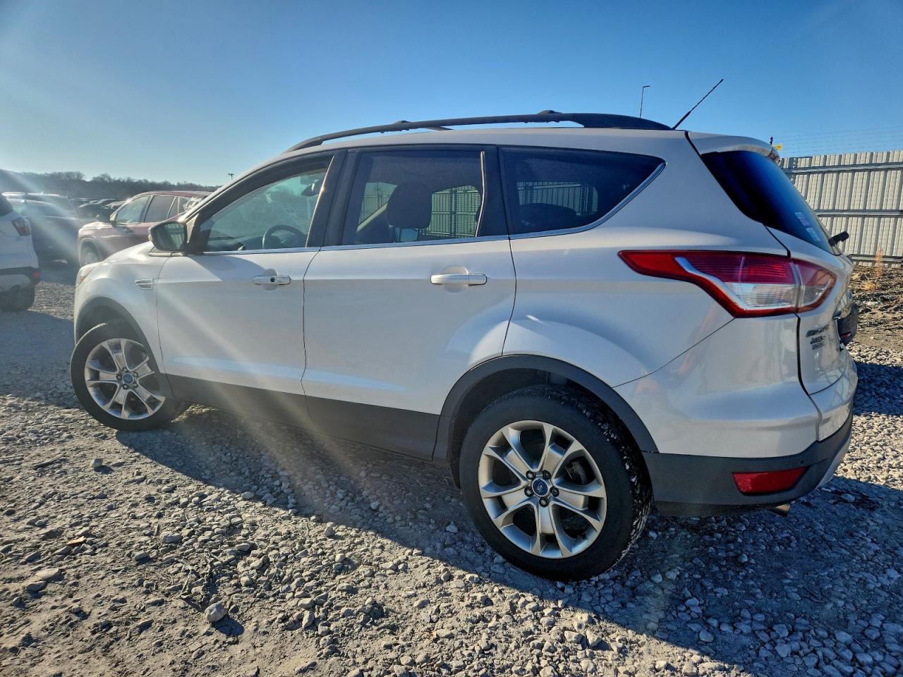 2013 FORD ESCAPE SEL photo 2