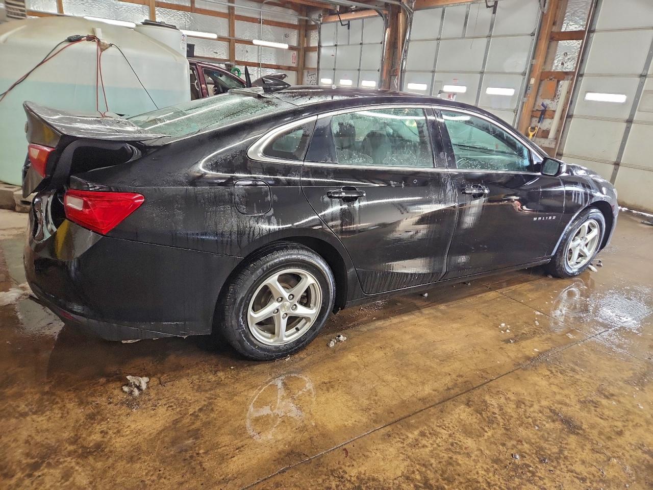 2017 CHEVROLET MALIBU LS photo 3