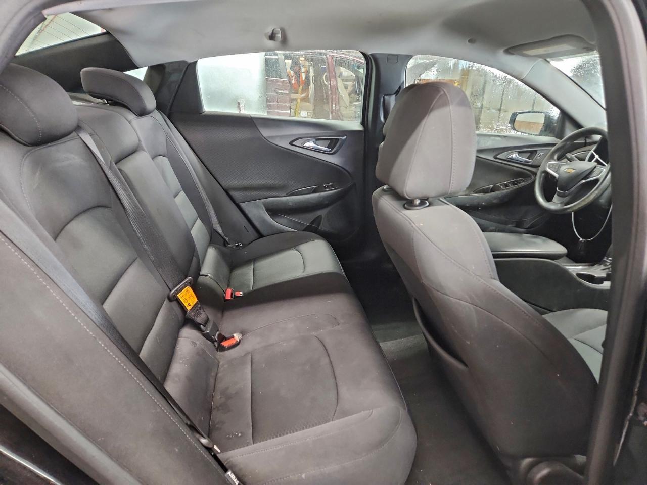 2017 CHEVROLET MALIBU LS photo 10