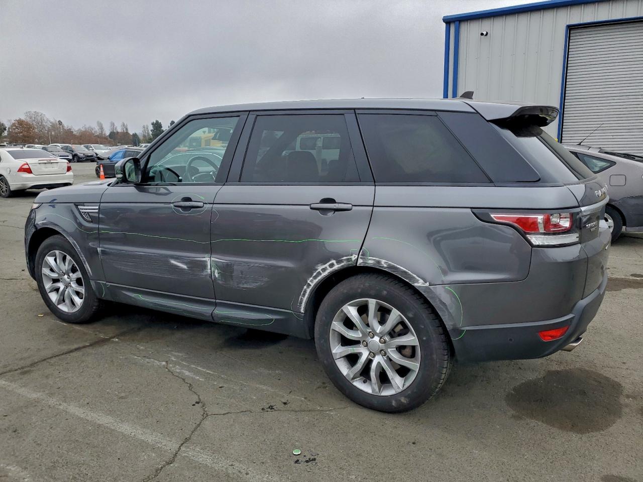 2015 LAND ROVER RANGE ROVER SPORT HSE photo 2