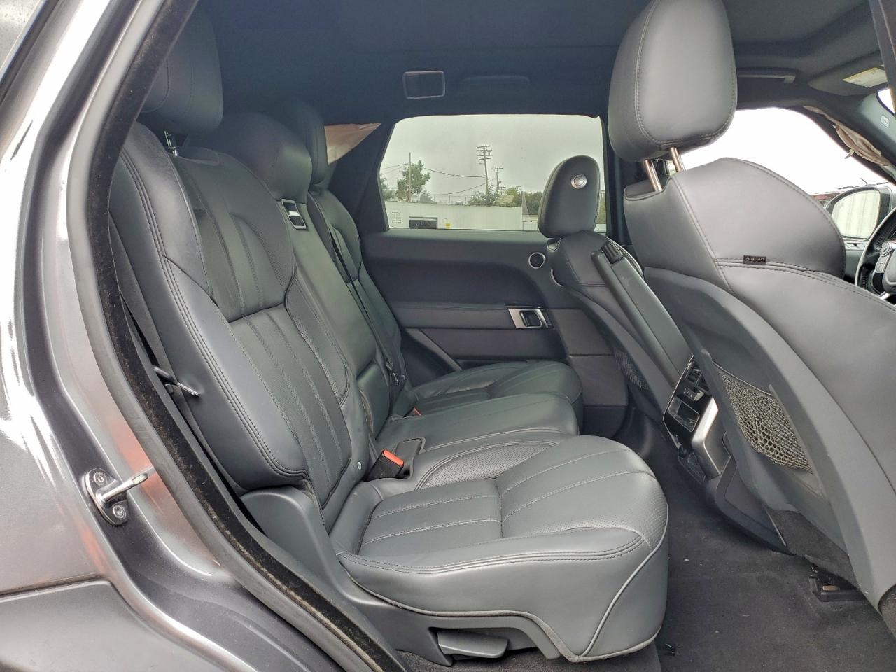 2015 LAND ROVER RANGE ROVER SPORT HSE photo 11