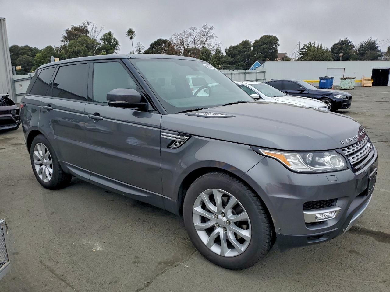2015 LAND ROVER RANGE ROVER SPORT HSE photo 4