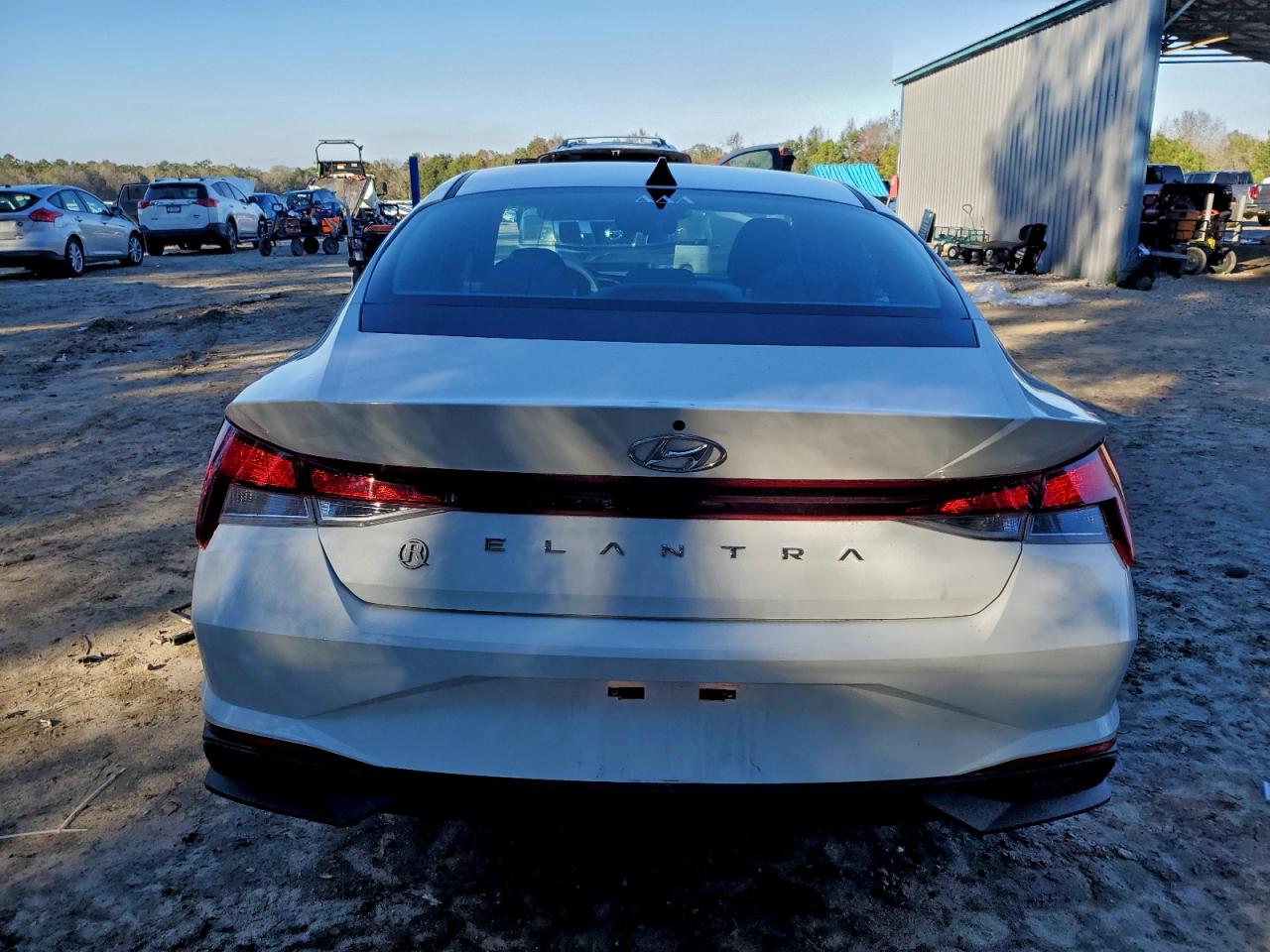 2023 HYUNDAI ELANTRA SEL photo 6