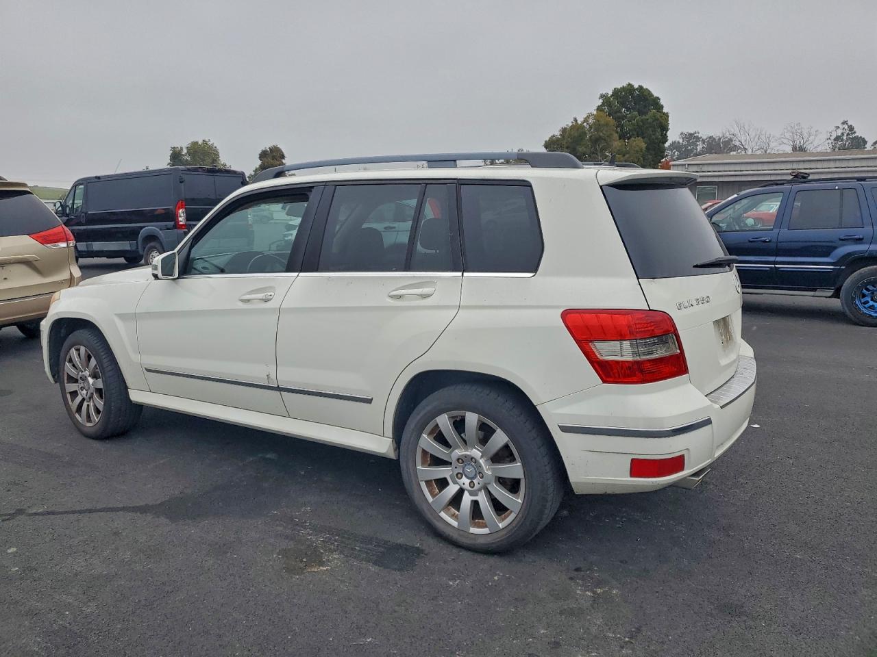 2011 MERCEDES-BENZ GLK 350 photo 2