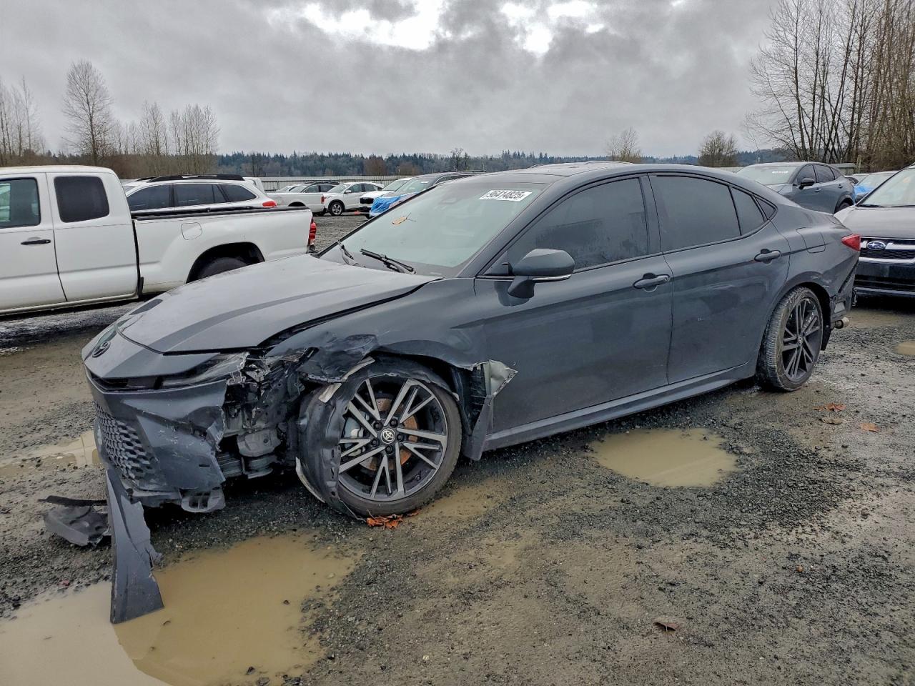 2025 TOYOTA CAMRY